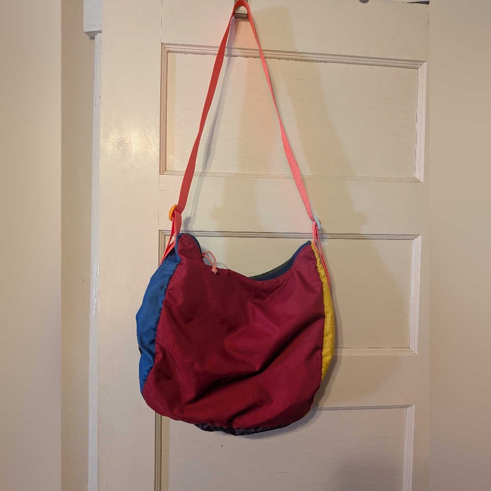 Cotopaxi Taal Colorful Convertible Crossbody Bag - Excellent Condition - Picture 2 of 3